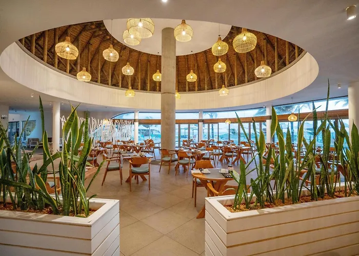 Radisson Blu Poste Lafayette Resort & Spa (Adults Only)